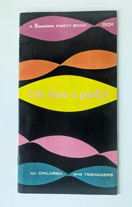 Vtg 1958 Dennison Party Idea & Decorating Book Teenagers & Children Halloween - Picture 1 of 8