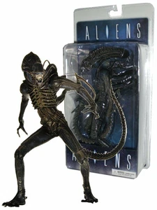 Aliens Classic Xenomorph Warrior Figure 9" Tall B17 - Picture 1 of 3