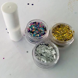 FESTIVAL FACE/BODY KIT 5ml GLUE  3 x 5g CHUNKY GLITTER MIX GOLD SILVER MULTI - Picture 1 of 4