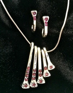 Wyo-Horse Horseshoe Nail Necklace & Earrings With Dark Pink Rhinestones - Picture 1 of 1