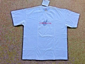 VINTAGE Cleveland Indians Over Sized T-Shirt Heavy Weight All Sewn by Majestic - Picture 1 of 4