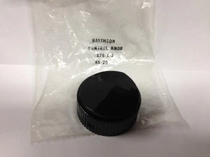 Raytheon Panel Products Knob 1/4" Diameter Shaft 2 Set Screws 175-1-2 NOS - Picture 1 of 1