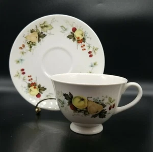 Royal Doulton MIRAMONT Footed Tea Cup and Saucer Set ENGLAND - Picture 1 of 5