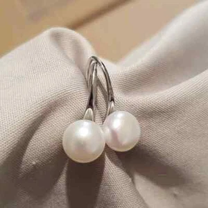 8mm Freshwater Pearl Silver Plated Hook Drop/Dangle Earring Women Girl Gift UK - Picture 1 of 6