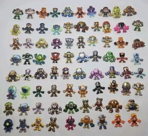 Spin Master Million Warrior großes Set mit 78 Spielfiguren EUC  - Bild 1 von 5