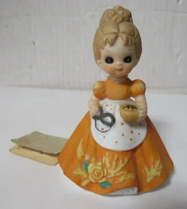 Josef Originals George Good October Girl Figur mit Maske - Bild 1 von 6