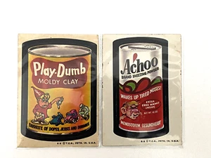 2- Vintage 70er Jahre verrückte Pakete Play Dumb Moldy Clay & Achoo Niesesalz - Bild 1 von 2