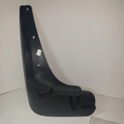 Front Fender Splash Guard * 1996 - 2000 Chevrolet Cavalier Foto 1 de 4