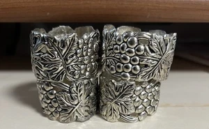Godinger Set Of 4 Grape Vine Napkin Rings Holders GSA Silver Plate, Vintage - Picture 1 of 4