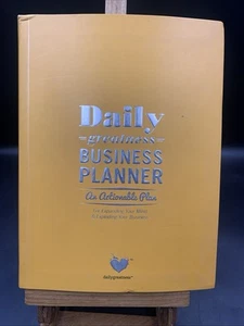 Dailygreatness Business Planner: An Actionable Plan for Expandin - Picture 1 of 11