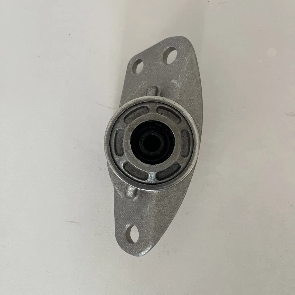 Audi A3 Q3 TT | Seat Leon  | VW Monroe MK203 Rear Suspension Strut Support Mount - Image 1 of 4