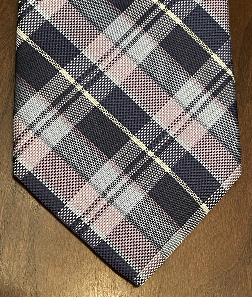 Corbata para el cuello Platinum Designs azul rosa hecha a mano 100 % poliéster para hombre hecha en China Foto 1 de 4