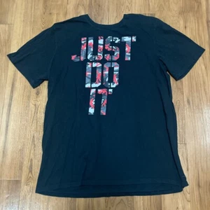 Nike Just Do It Infrared Camo Spell Out Sz XL Lot Shirt Graphic - Picture 1 of 2