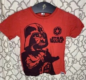 Star Wars Darth Vader red t-shirt boys size 6-7 Preowned - Picture 1 of 4