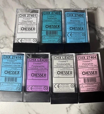 Lote de 8 dados Chessex colección esmerilados (7 juegos de troqueles) incluye 2 fuera de stock Foto 1 de 2