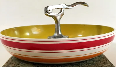 Vintage Fred Roberts Mid-Century Nut Bowl w/Nutcracker Made in Japan - Image 1 of 4