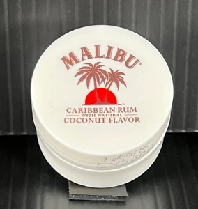 Bálsamo labial perfumado y saborizado con ron de coco Malibu - tina de plástico - nuevo - Imagen 1 de 6