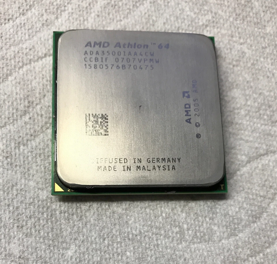 AMD Opteron 2210 ADA3500IAA4CW 1.GHz Dual-Core Socket F CPU Processor (CCBIF) - Image 1 of 1