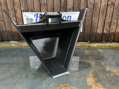 6 to 8ton backhoe excavator V trapezoidal ditch forming bucket Drainage Digger - Image 1 of 4