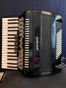 USED SCARLATTI 34 KEY 72 BASS PIANO ACCORDION BLACK - Picture 1 of 16