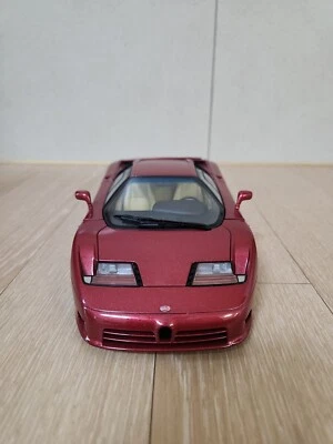 1/18 Autoart Bugatti EB110 (red) 70977 - Image 1 of 4