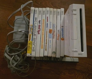 Consola Wii 9 Juegos Sensor Cables Rvl 001 Blanco Nintendo Funciona Probado Sin Cubierta - Imagen 1 de 3