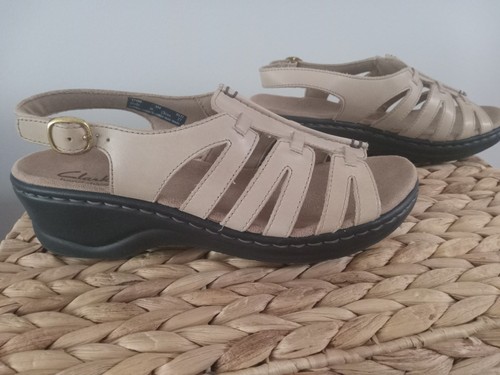clarks sandali donna pieghevoli taglia 8M beige