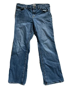 Gap Essential Bootcut Blue Jeans Size 12/31A Medium Wash - 5 - Picture 1 of 7