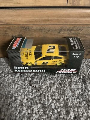 2014 Brad Keselowski 1/64 #2 Alliance грузовик запчасти желтый Nascar кубок серии Ford - Изображение 1 из 2