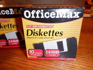 59 OfficeMax Diskettes 3.5 IBM Formatted 1.44MB 50 sealed 9 open. - Afbeelding 1 van 5