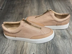 DKNY WOMENS RAVYN TAUPE/BLUSH SLIP ON SNEAKERS 1” PLATFORMS SIZE 8.5 NEW W/O BOX - Picture 1 of 8