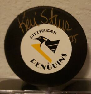 KEVIN STEVENS Autographed Pittsburgh Penguins Logo Puck + Cube