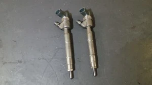 #1Y294-069 Mercedes W639 Vito 115 CDI 2x Injektor Einspritzdüse Bosch 6470700087 - Picture 1 of 3