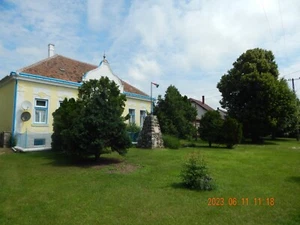 2Fam.Haus-Villa.west ung.Miet-einnahmen mögl. - Bild 1 von 21