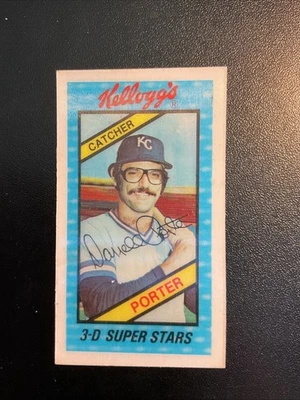 Darrell Porter 1980 Kellogg's 3-D Super Stars #12 Of 60 Kansas City Royals NM - Image 1 of 4