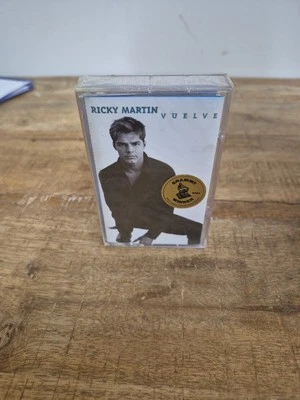 Ricky Martin Vuelve Cassette Sony Music 1998 NEW Sealed Latin Pop - Image 1 of 4