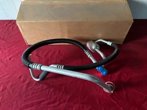 NOS NEW 1988-1990 CADILLAC FLEETWOOD DEVILLE A/C LINE / HOSE GM 25535804 15-3874 - Picture 1 of 2