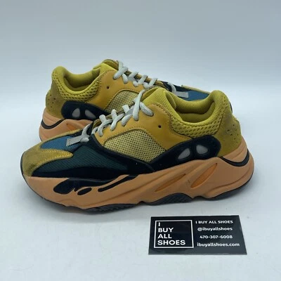 Tamanho 5 - Adidas Yeezy Boost 700 amarelo sol preto azul verde camurça (GZ6984) - Imagem 1 de 4