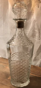 Vintage Decanter & Stopper Clear Glass Textured Liquor  Bottle Cork Stopper - Picture 1 of 10