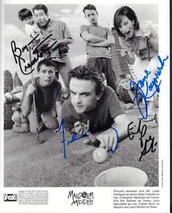 Malcolm in the Middle Cast Signed Photo POP COA Muniz Cranston Kaczmarek +1 - Picture 1 of 1