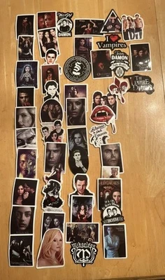 Paquete de 10 pegatinas The Vampire Diaries gran idea de regalo Foto 1 de 4