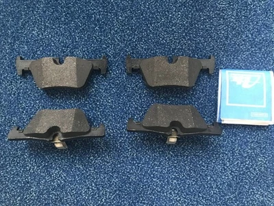 BMW Bremsbeläge/Warnkontakt hinten 320d 163PS BJ 07.12 bis 06.19 - Bild 1 von 4