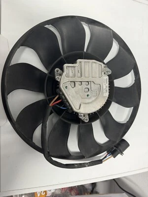 Motor ventilador radiador derecho OEM AUDI SQ5 Q5 2018-2023 80A959455B Foto 1 de 3