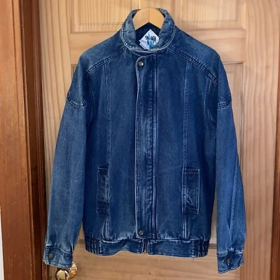 VTG Trader Bay Large Full Zip Collared Denim Jean Jacket 100% Cotton Medium Wash - Image 1 of 4