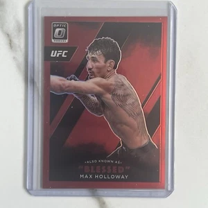 Max “Blessed” Holloway 2022 Donruss Optic también conocido como #12 Red Prizm/99 - Imagen 1 de 2
