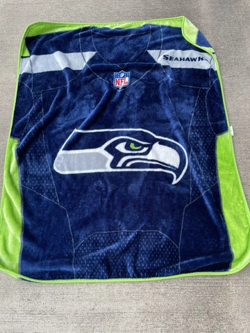 NFL Seattle Seahawks  Soft Fleece Throw Blanket 50in X 35in Cover