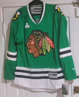 RARE REEBOK CHICAGO BLACKHAWKS ST.PATRICK DAY HOCKEY JERSEY SIZE S - Image 1 of 2