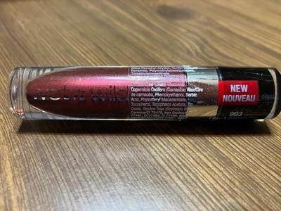 Lápiz labial metálico líquido Wet N Wild Catsuit (#993 I Don't Dessert You) SELLADO Foto 1 de 3