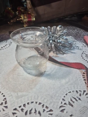 Antiguo tarro floral grabado en mostaza y cristal Webster Foto 1 de 4