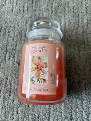 Yankee Candle Large Jar 110-150 hrs 22 oz TROPICAL LILY Discontinued - Image 1 of 4